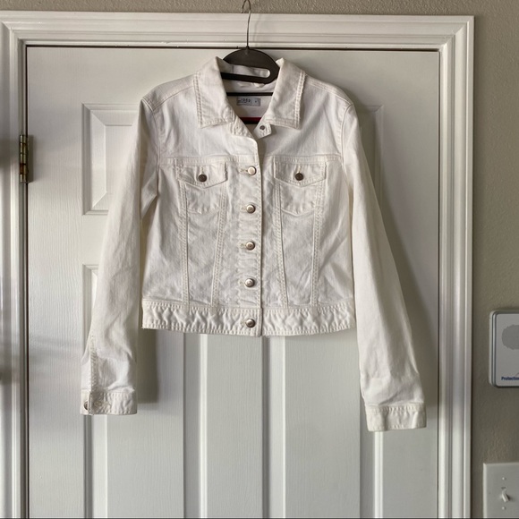 Gap white denim / jean jacket - Picture 3 of 7
